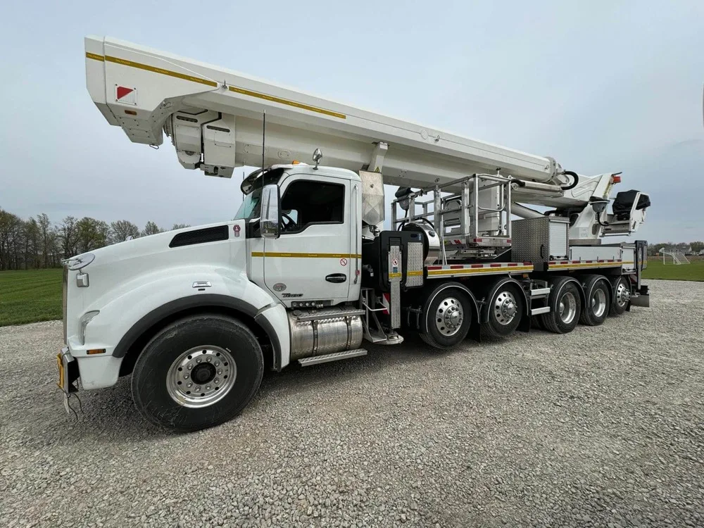 BLADE 210 (64 m)