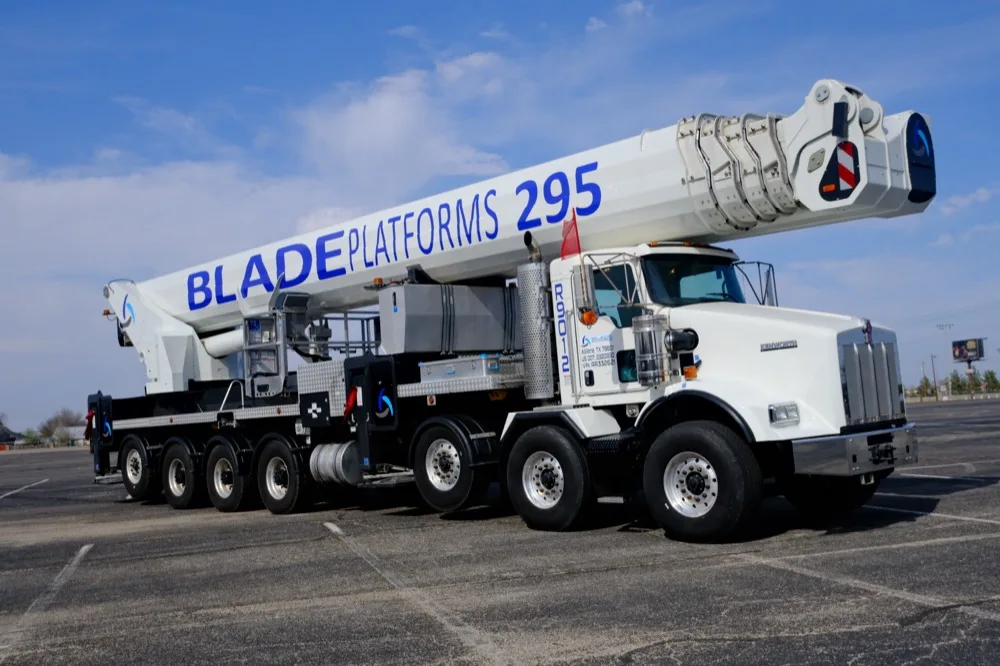 295 (R) Boom Lift