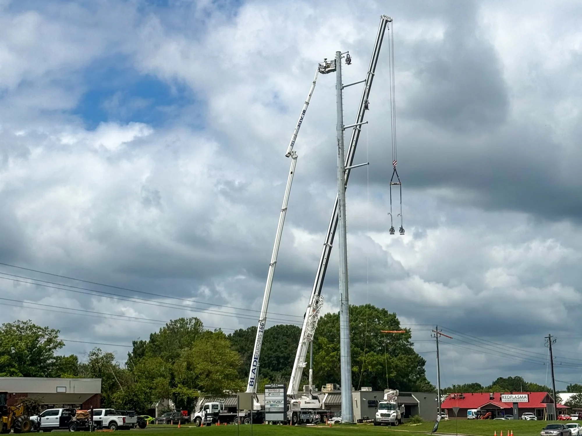 BLADE 166R (51 m)