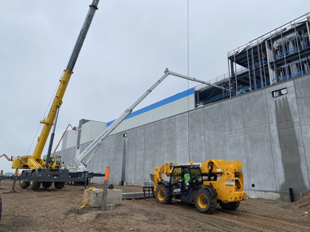 Rent a Bucket Truck Today Blade Platforms USA