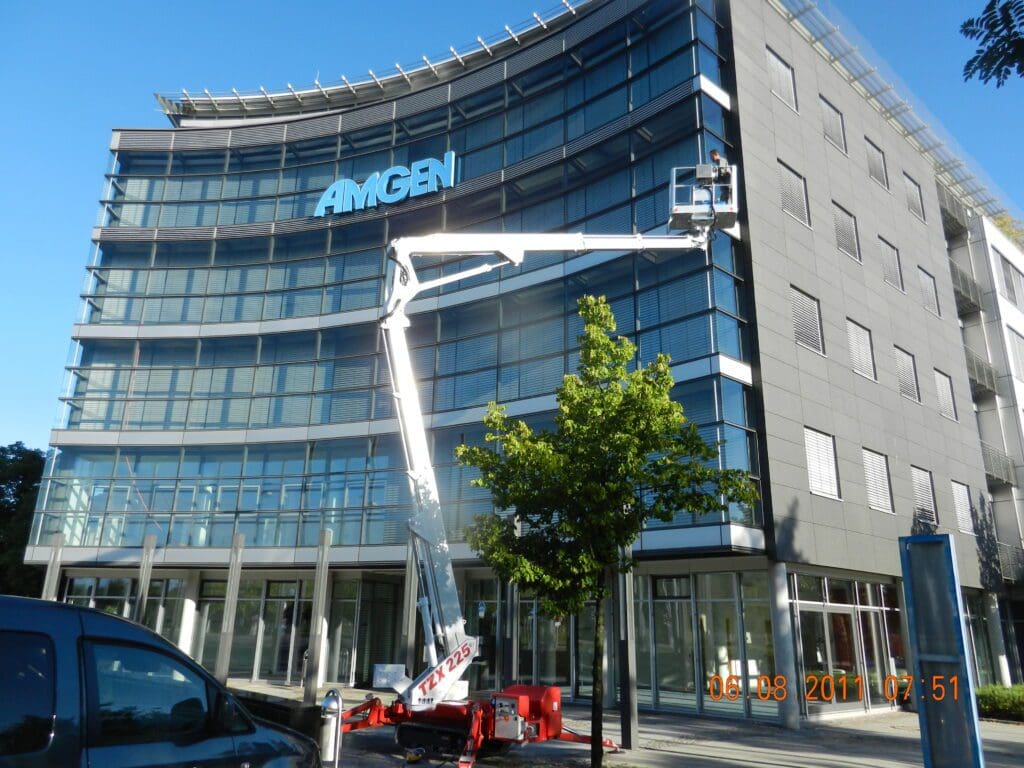 Emergency Response: Aerial Lift Rentals for Disaster Relief