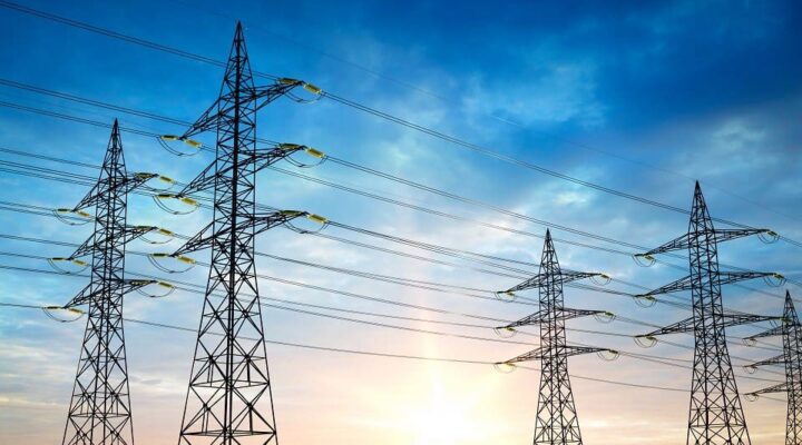 Transmission and Distribution | 200 ft boom lift | 200 foot boom lift