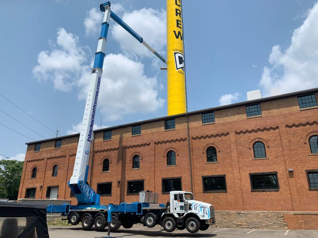 Roofing Blade Platforms Bucket Truck Rentals, Aerial Work