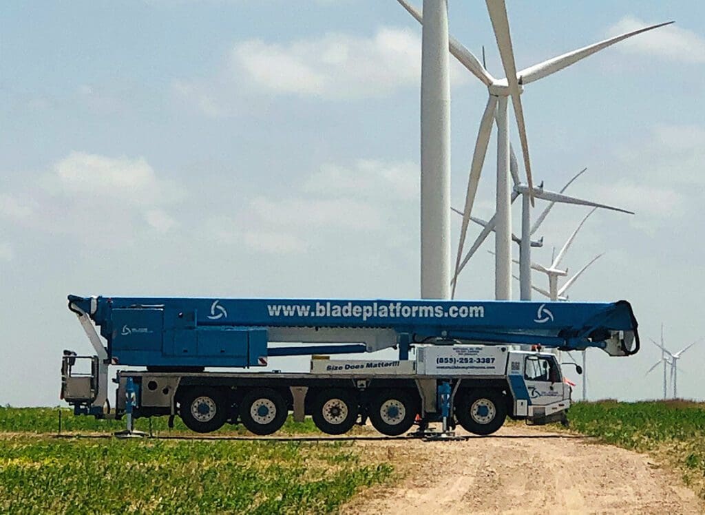 What Is The Tallest Man Lift Blade Platforms USA