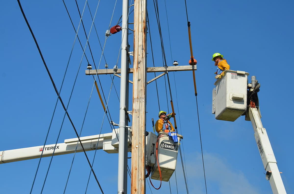 How Boom Trucks Protect Lineworkers