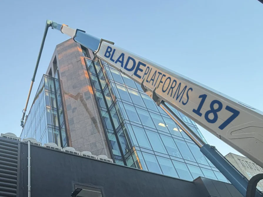 BLADE 187P (57 m)
