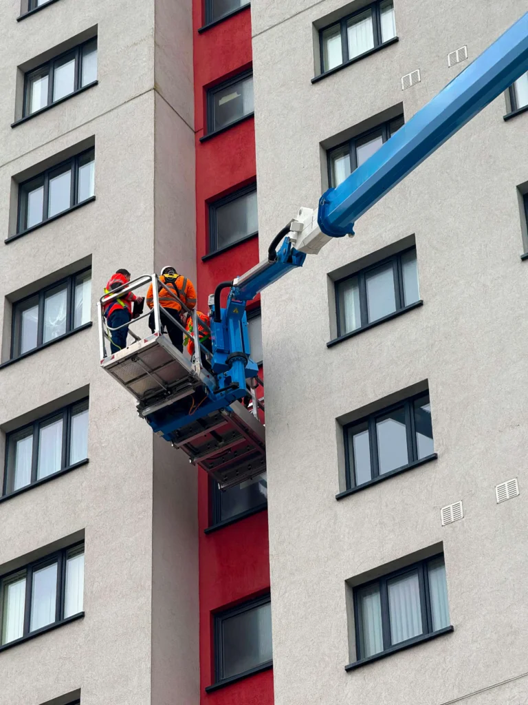 man lift basket crane